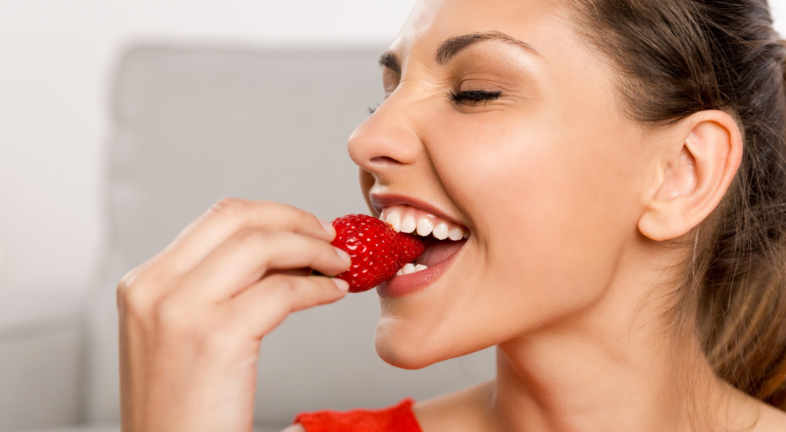 Strawberries protect against heart disease and strengthen the brain – healing practice